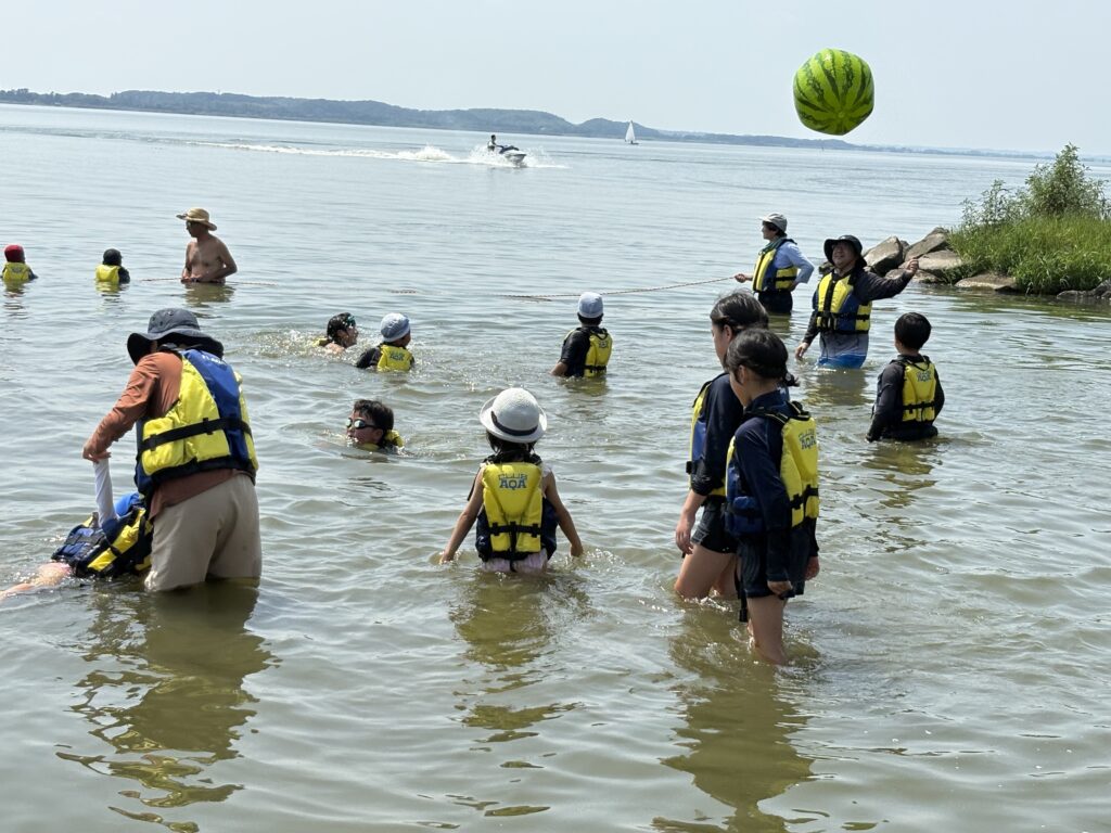 真夏の大冒険　湖水浴